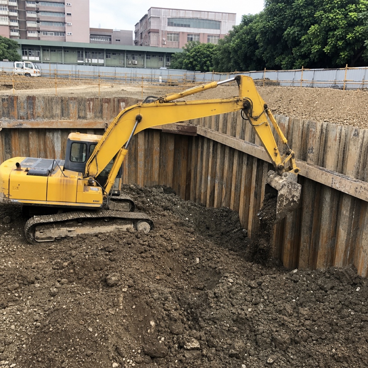 基礎開挖
